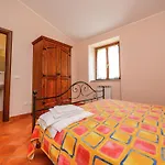 Vakantiehuis Mansion In Near And Pool *
