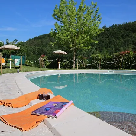 Vakantiehuis Mansion In Near And Pool Apecchio