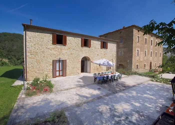 Vakantiehuis Mansion In Near And Pool