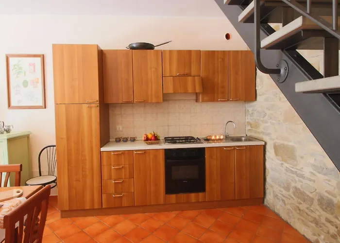 Mansion In Near And Pool * Apecchio