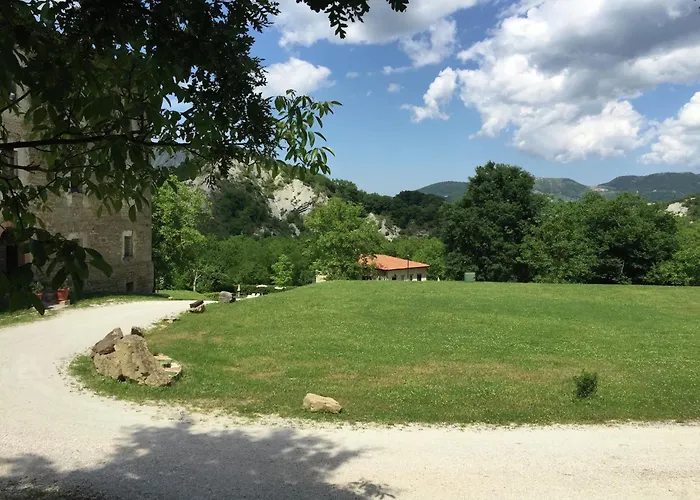 Vakantiehuis Mansion In Near And Pool Apecchio